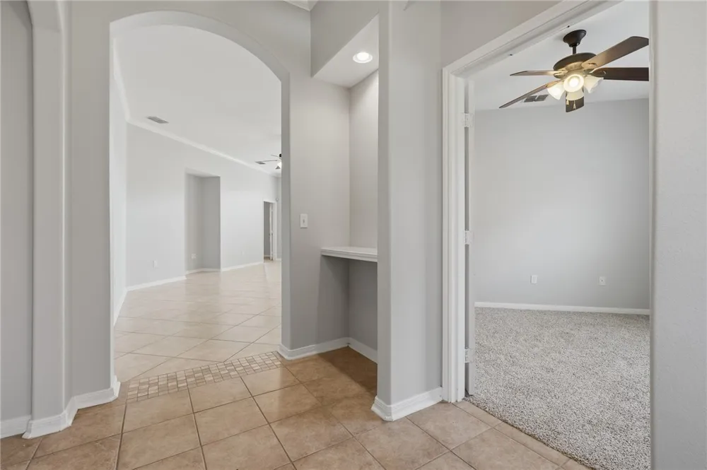 313 San Rafael Drive Portland, TX 78374