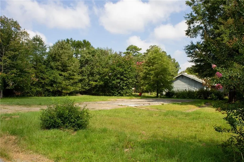 8465 Kendrick Road Jonesboro, GA 30238