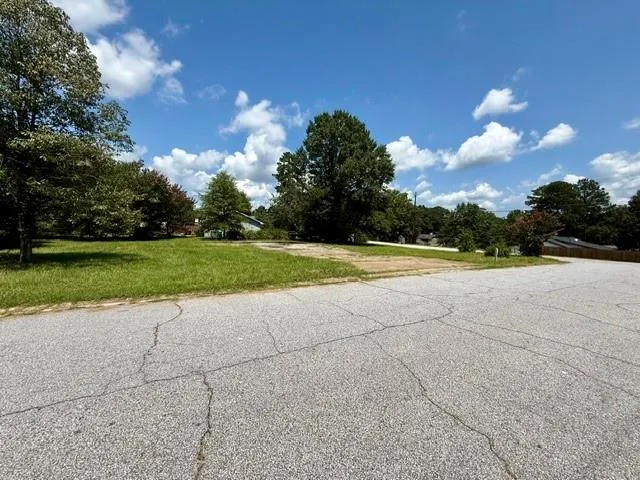 8465 Kendrick Road Jonesboro, GA 30238