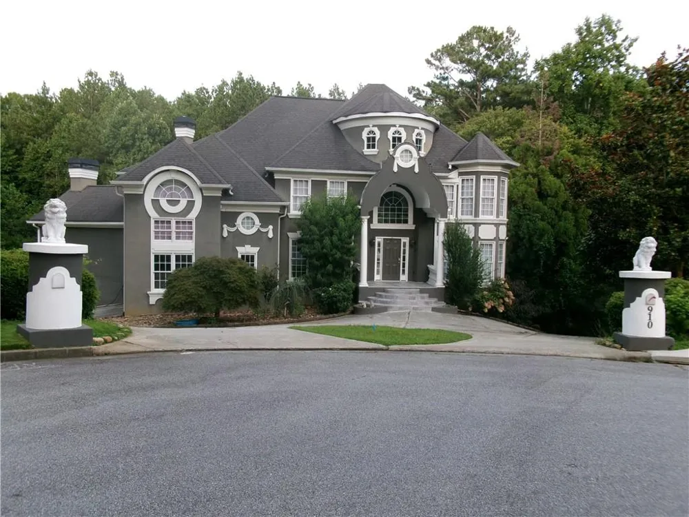 910 Woodward Park Drive Suwanee, GA 30024