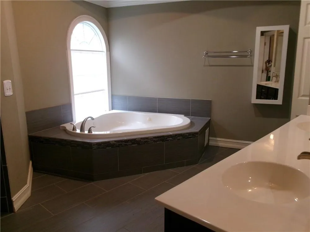 910 Woodward Park Drive Suwanee, GA 30024