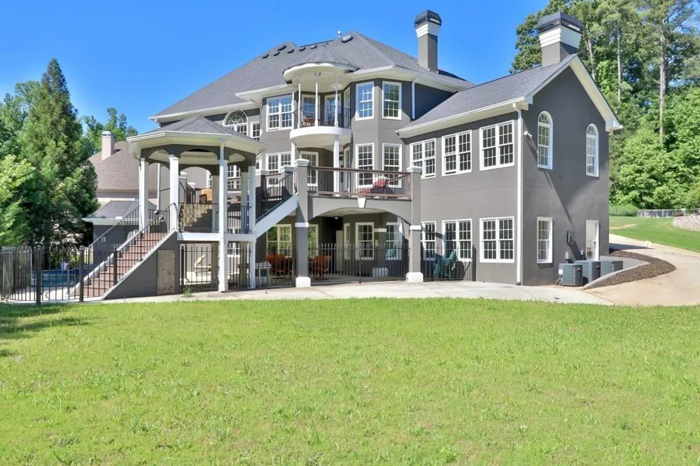 910 Woodward Park Drive Suwanee, GA 30024