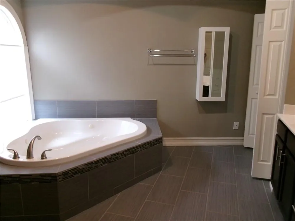 910 Woodward Park Drive Suwanee, GA 30024