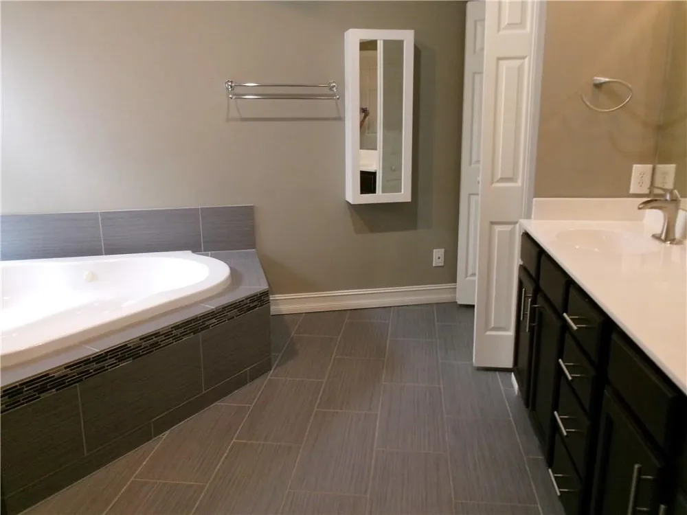 910 Woodward Park Drive Suwanee, GA 30024