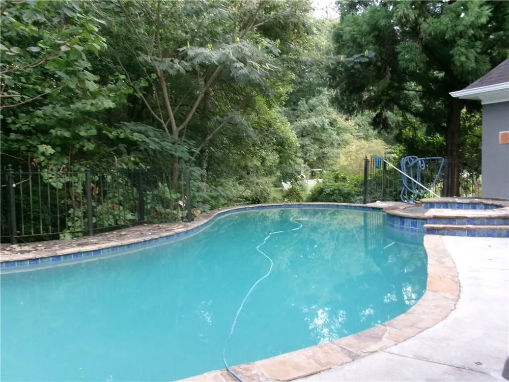 910 Woodward Park Drive Suwanee, GA 30024