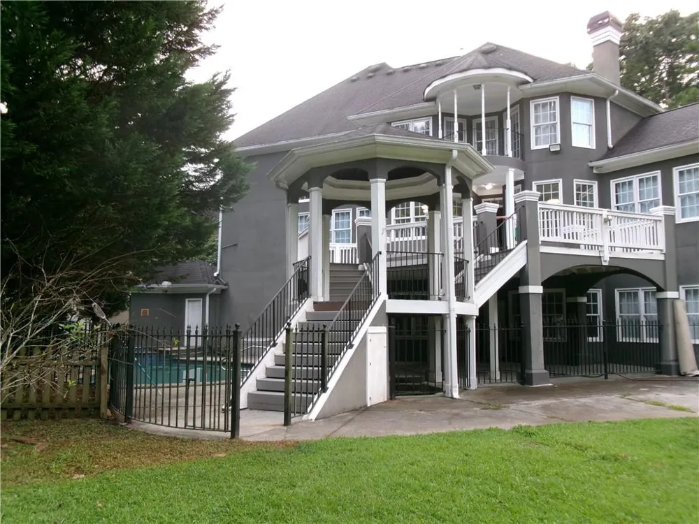 910 Woodward Park Drive Suwanee, GA 30024