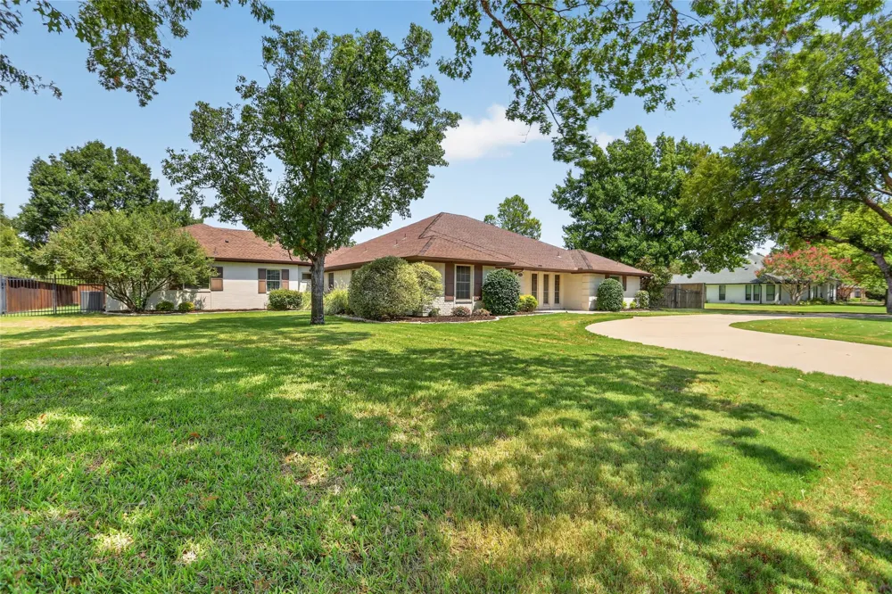 1400 Emerald Circle Southlake, TX 76092