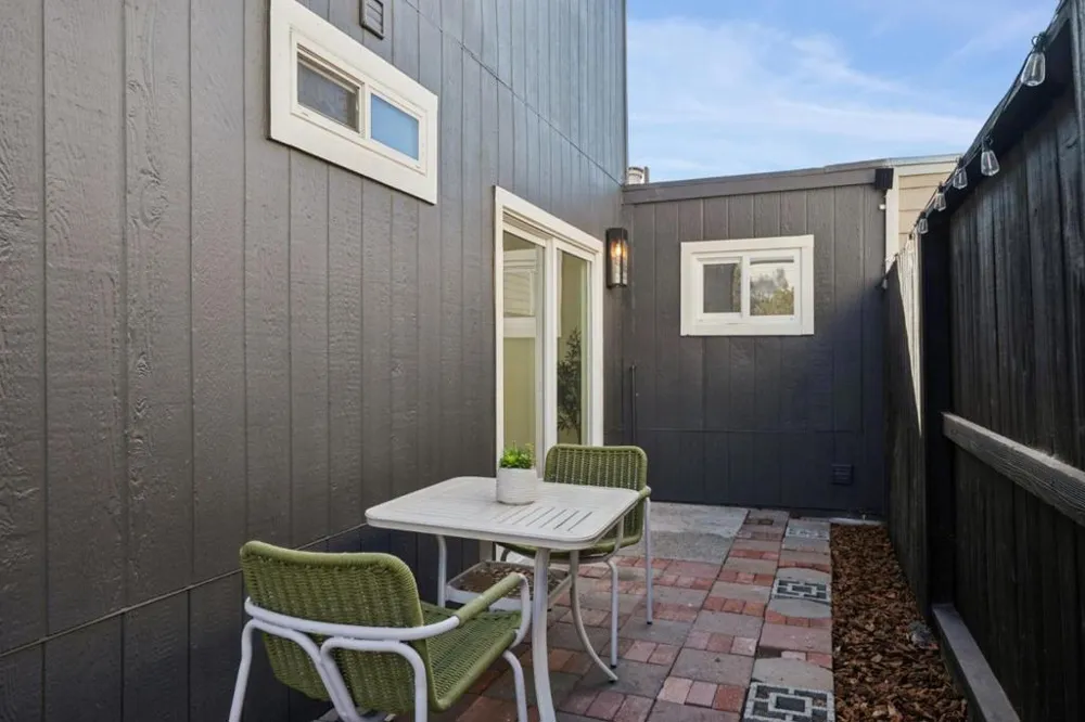 1464 Sunrise Parkway Petaluma, CA 94954