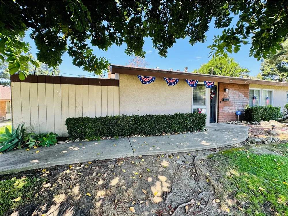 377 Spencer Upland, CA 91786