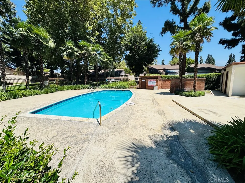 377 Spencer Upland, CA 91786