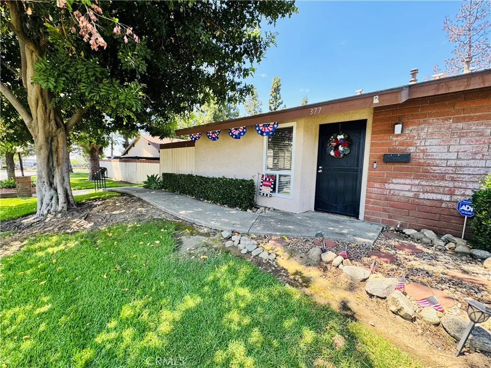 377 Spencer Upland, CA 91786