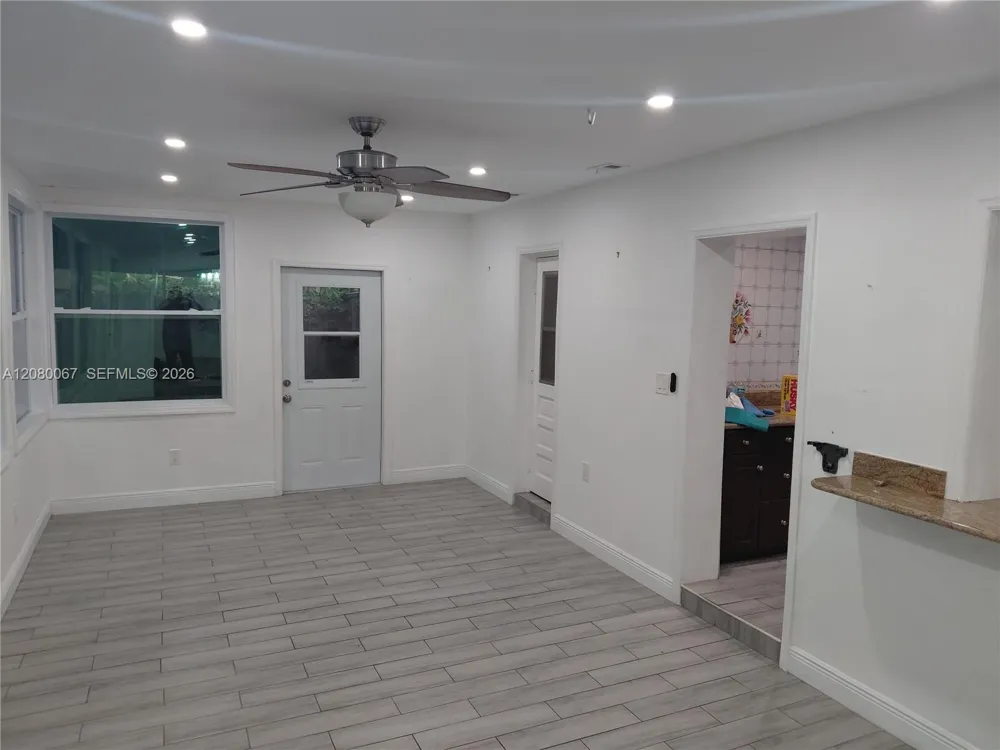 13028 SW 108th St #13028 Miami, FL 33186