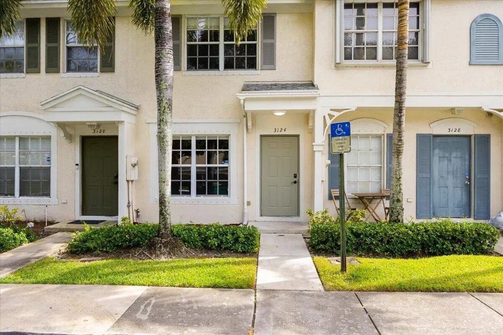 3124 SW 49TH STREET #119 Dania Beach, FL 33312