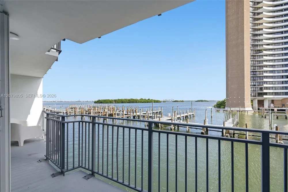 770 NE 69th St #2B Miami, FL 33138