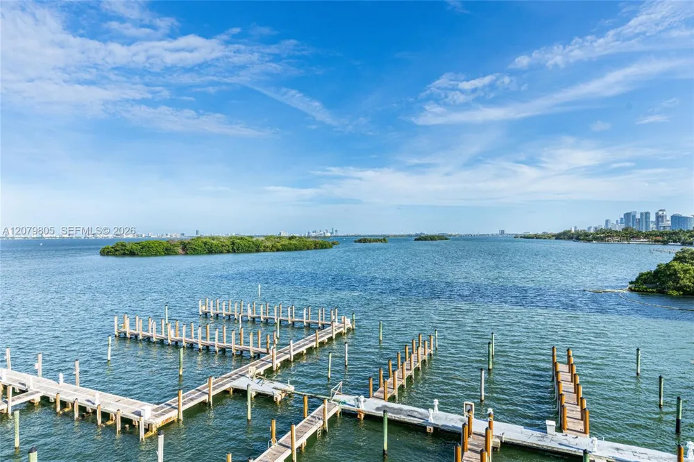 770 NE 69th St #2B Miami, FL 33138