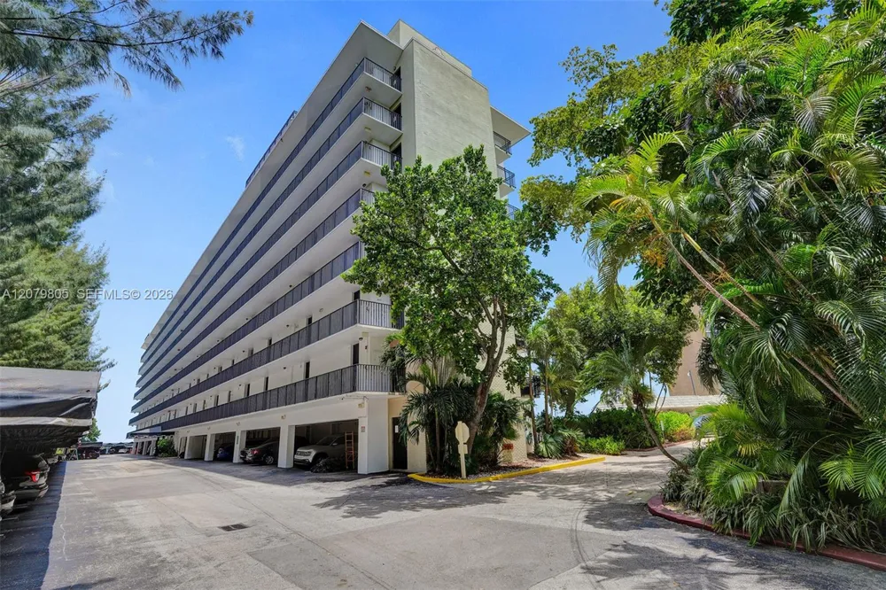 770 NE 69th St #2B Miami, FL 33138