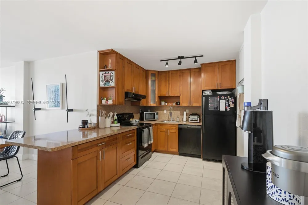 770 NE 69th St #2B Miami, FL 33138
