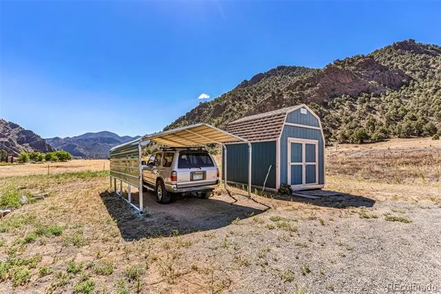 758 Shannon Road Cotopaxi, CO 81223