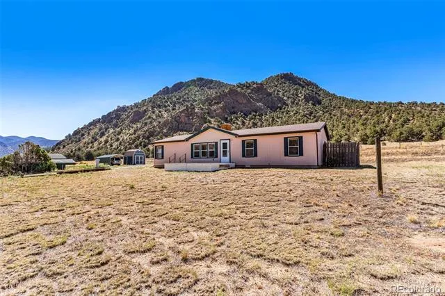 758 Shannon Road Cotopaxi, CO 81223