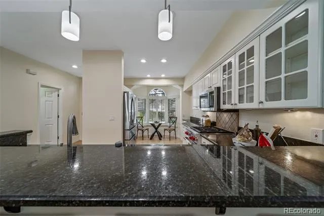 124 Jackson Street Denver, CO 80206