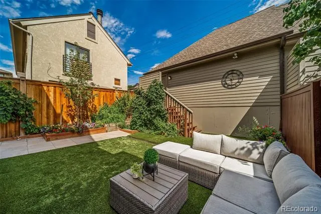 124 Jackson Street Denver, CO 80206