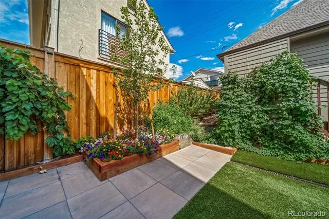 124 Jackson Street Denver, CO 80206