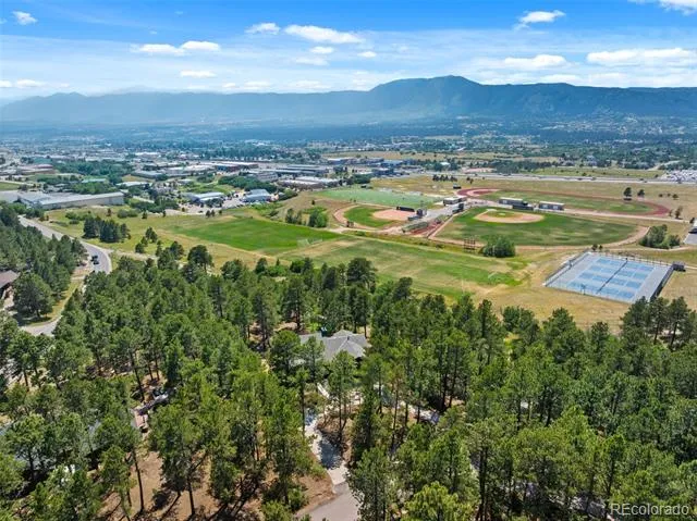 1675 Oakwood Drive Monument, CO 80132