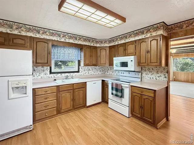 654 W Strohm Street Haxtun, CO 80731