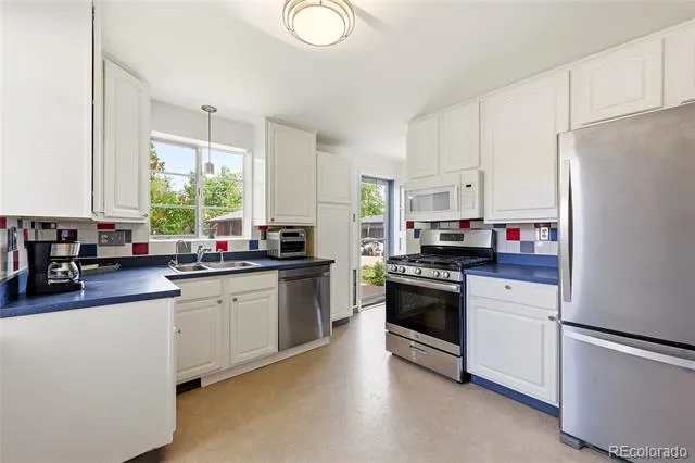 332 S Leyden Street Denver, CO 80224