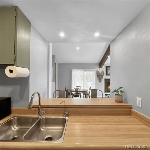 6565 E Arizona Avenue #8 Denver, CO 80224