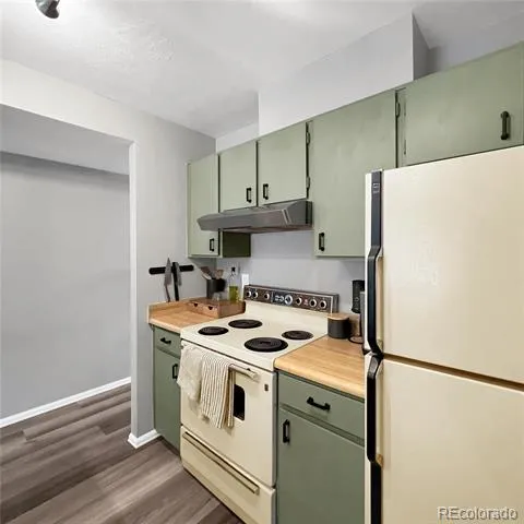 6565 E Arizona Avenue #8 Denver, CO 80224