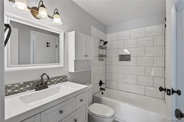 3572 S Kittredge Street #A Aurora, CO 80013
