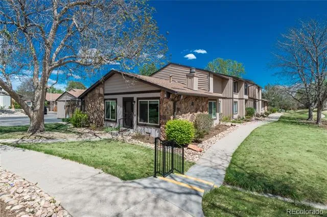 3572 S Kittredge Street #A Aurora, CO 80013