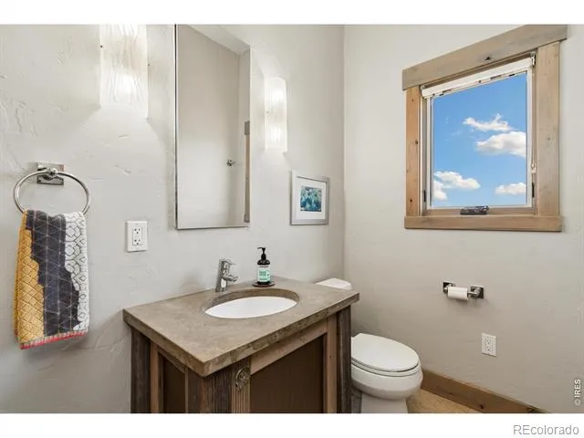 1091 Shadow Ridge Road Laporte, CO 80535