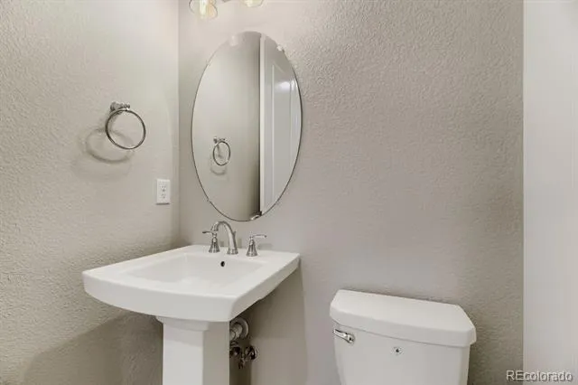 21831 E Tansy Place Aurora, CO 80016