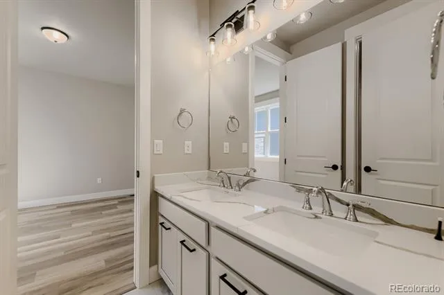 21831 E Tansy Place Aurora, CO 80016