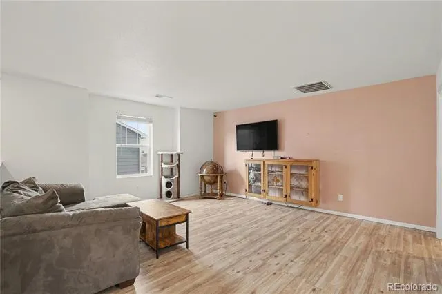 9257 Richfield Street Commerce City, CO 80022