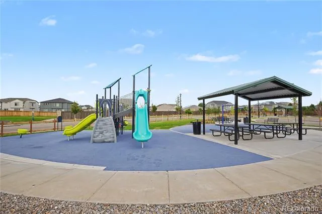 9257 Richfield Street Commerce City, CO 80022