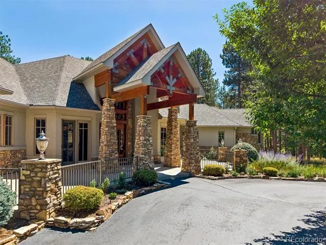 6756 Perry Park Boulevard Larkspur, CO 80118