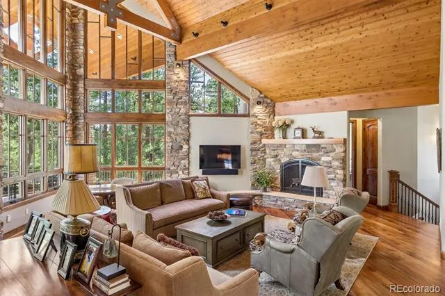6756 Perry Park Boulevard Larkspur, CO 80118