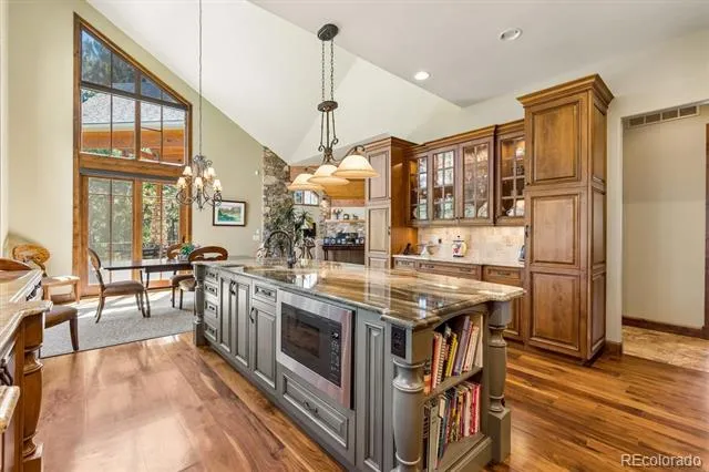 6756 Perry Park Boulevard Larkspur, CO 80118