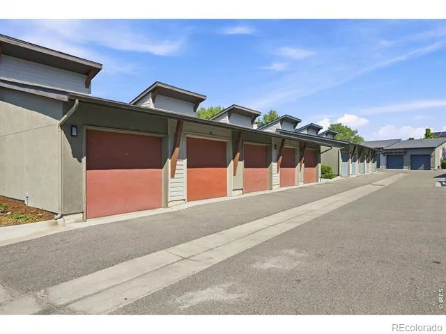 1316 Snowberry Lane #201 Louisville, CO 80027