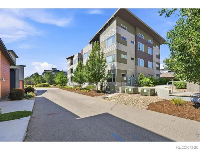 1316 Snowberry Lane #201 Louisville, CO 80027