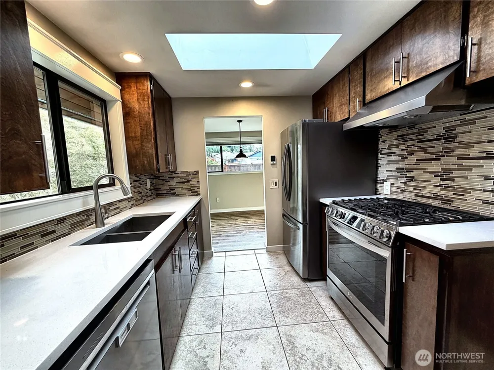 2604 Vining Place Bellingham, WA 98226