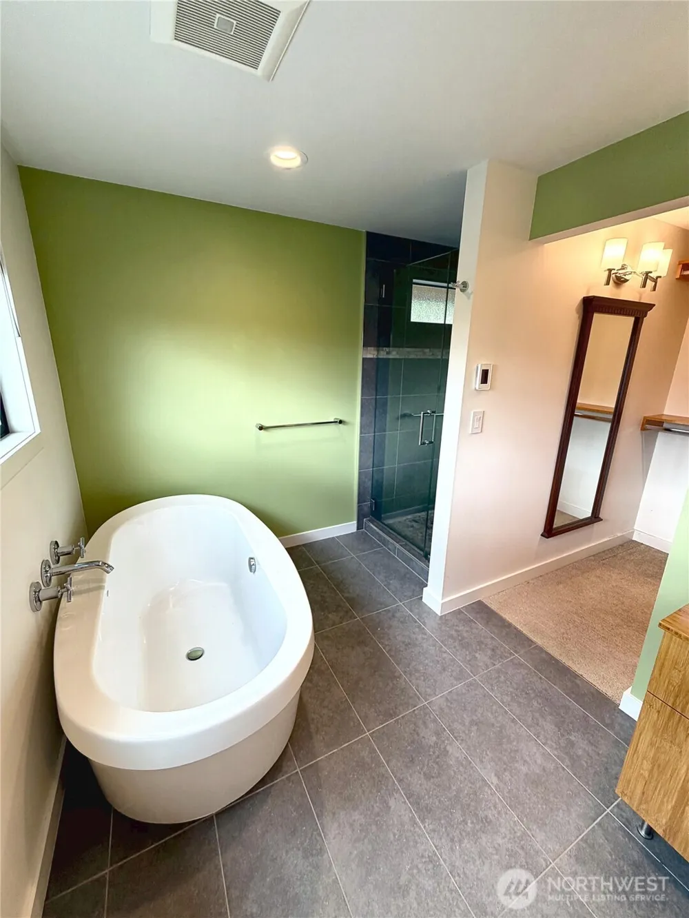 2604 Vining Place Bellingham, WA 98226