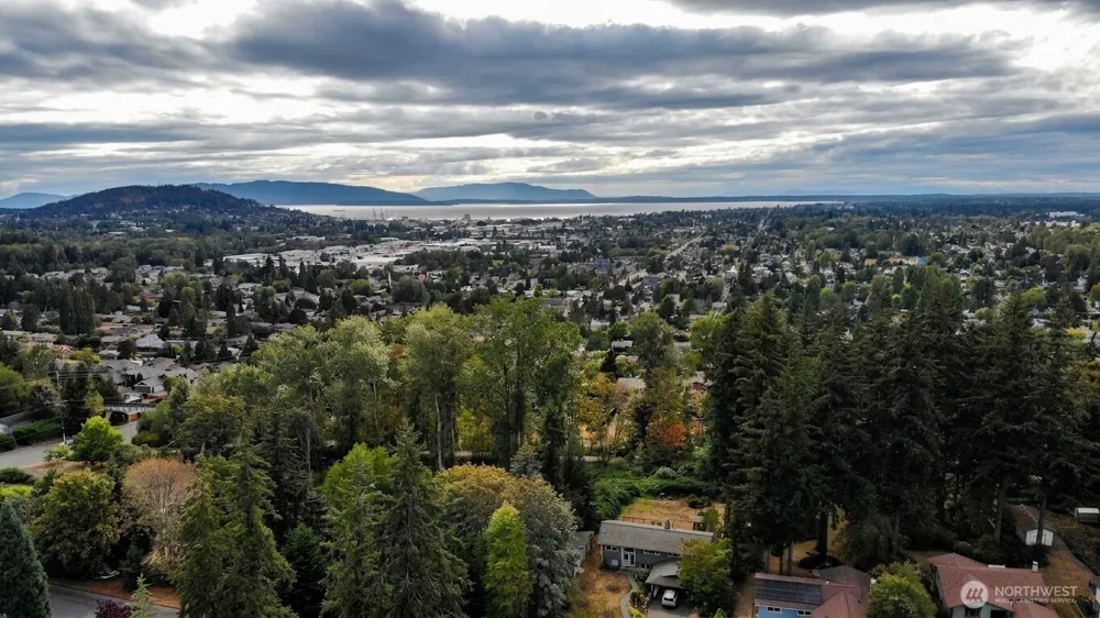 2604 Vining Place Bellingham, WA 98226