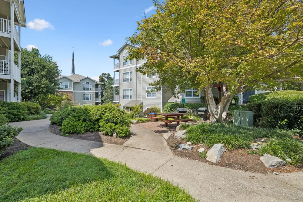 2025 Woodmont Blvd #111 Nashville, TN 37215
