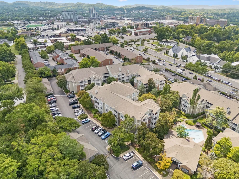 2025 Woodmont Blvd #111 Nashville, TN 37215