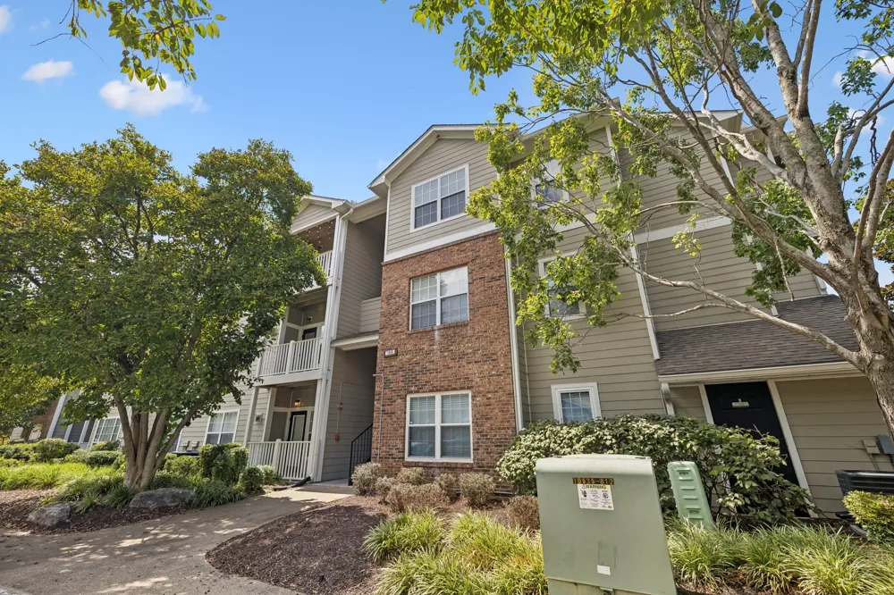2025 Woodmont Blvd #111 Nashville, TN 37215
