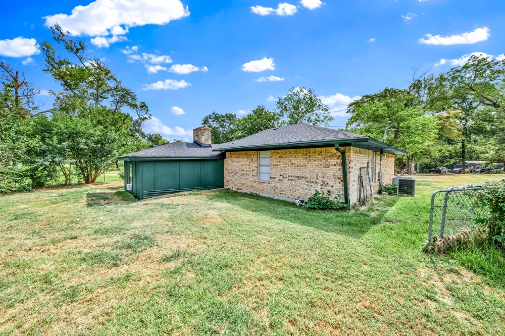 15651 Watson Drive Kemp, TX 75143
